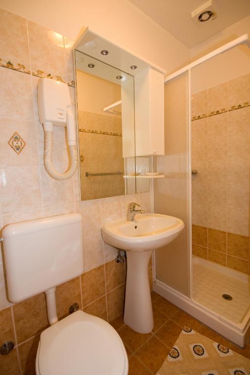Apartments Valentino فيرسار الغرفة الصورة